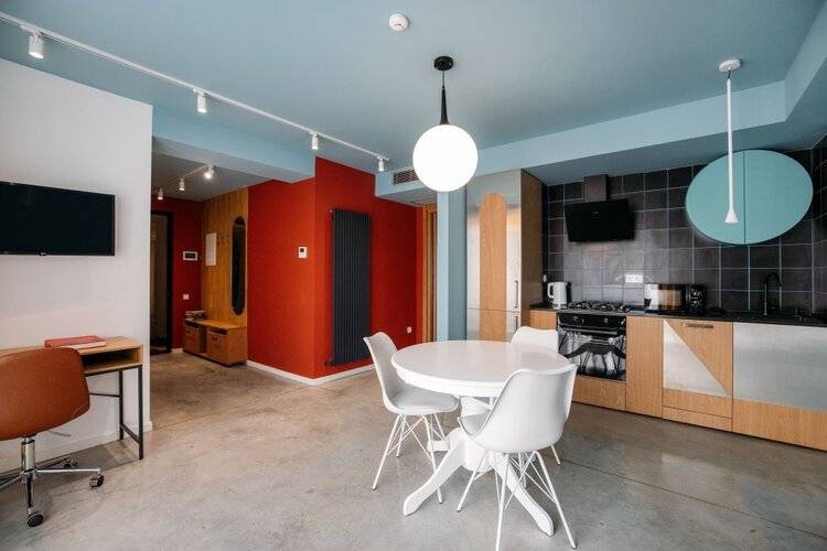 Urban Apartments 17 Executive Suits
