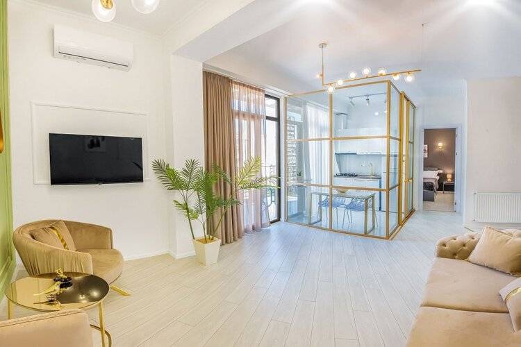 H&B Apartments Chikovani