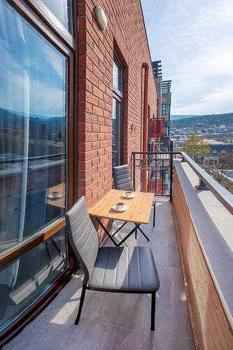 H&B Apartments Queen Ketevan