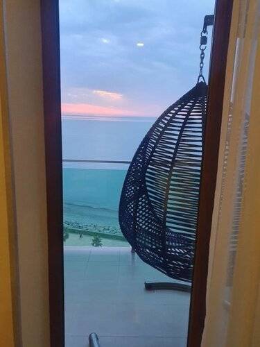 Fresh Wave Hotel