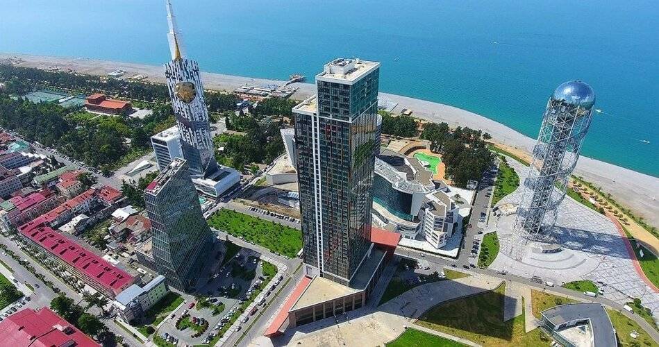 Апартаменты В Центре Батуми 50 Метров От Моря, Porta Tower