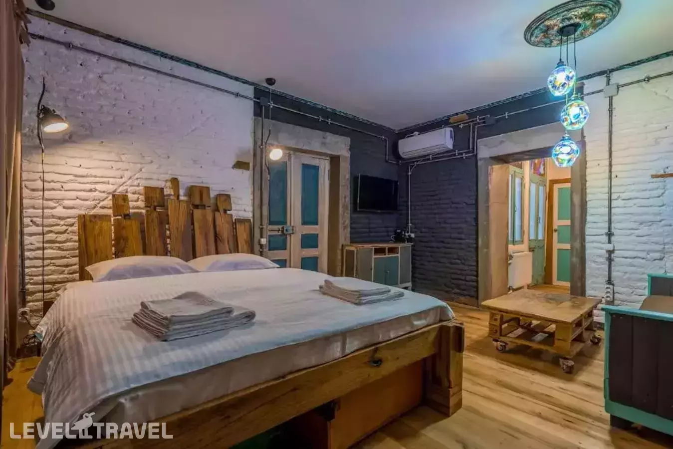 Апартаменты H&B Zurab Zhvania