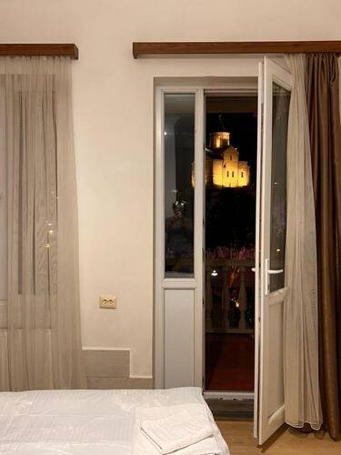 Tbil Inn