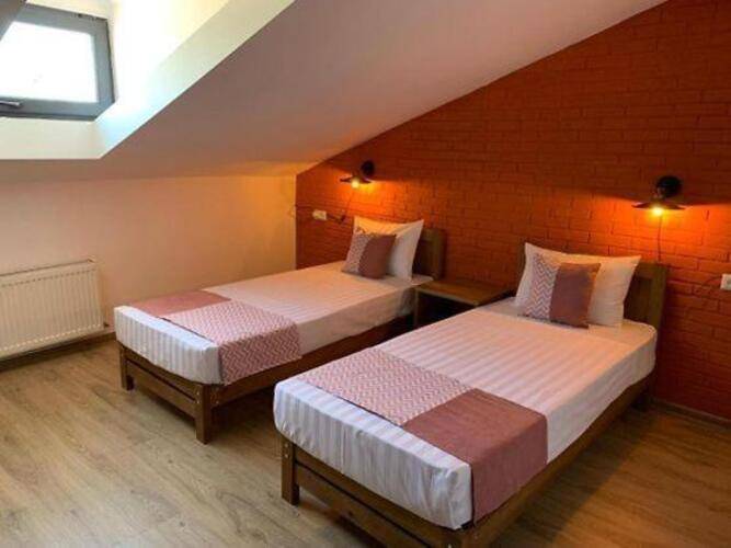 Tbil Inn