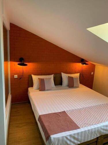 Tbil Inn