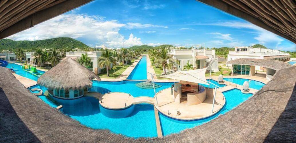 The Oriental Beach Pearl Resort