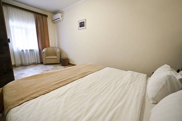 Skyline Hotel Yerevan