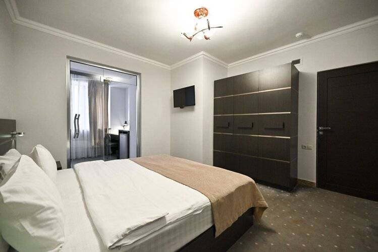 Skyline Hotel Yerevan