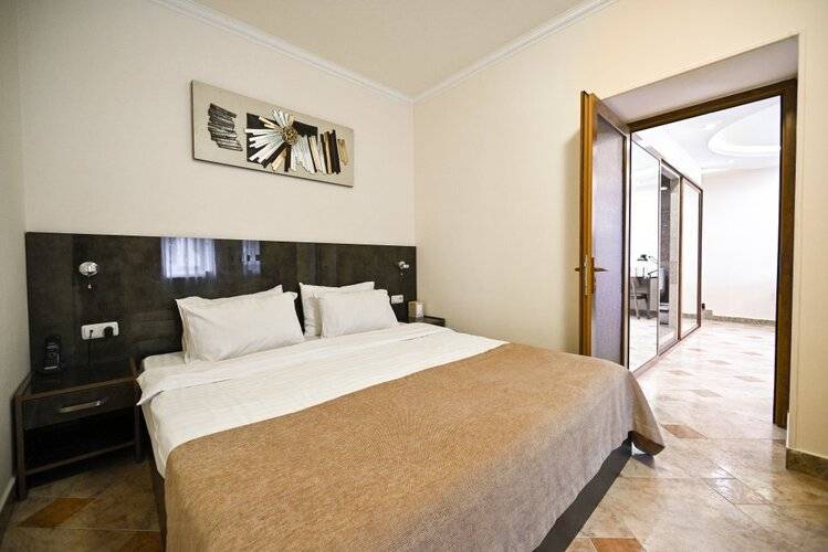 Skyline Hotel Yerevan