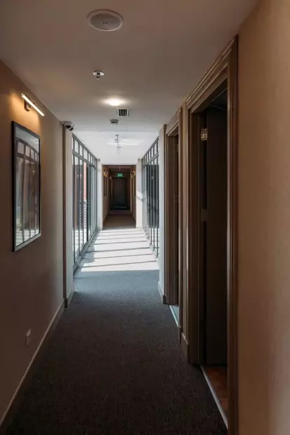 Hotel Monday