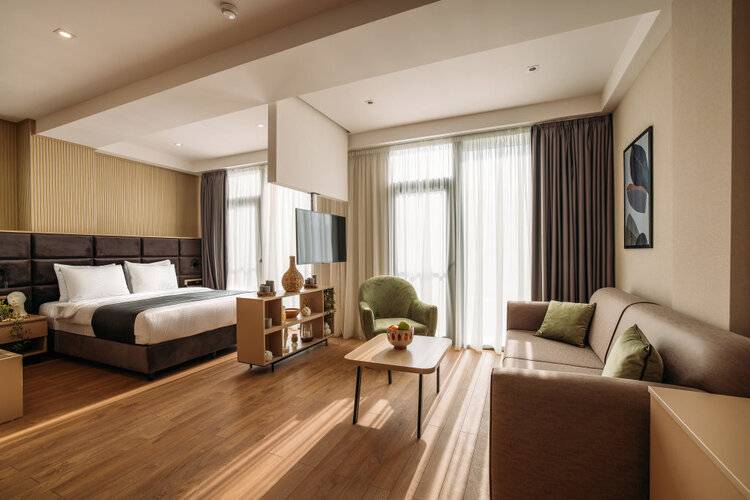 Hotel Monday