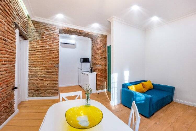 H&B Apartments Beridze Ii