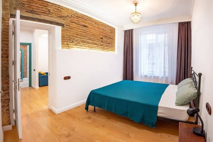 H&B Apartments Beridze Ii