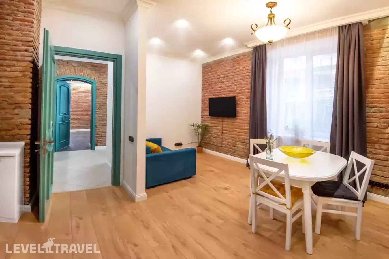 H&B Apartments Beridze Ii