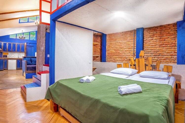 H&B Apartments Gamtsemlidze