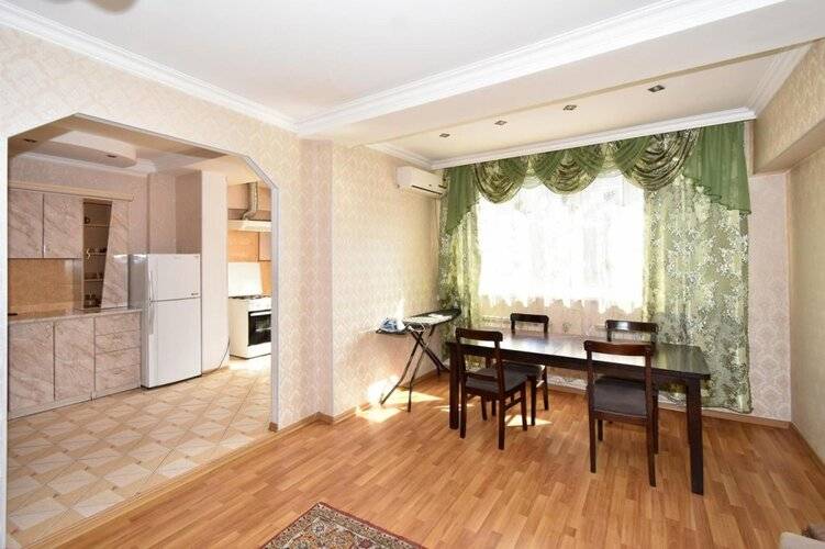 Апартаменты Rentinnyerevan 15 Mesrop Mashtots Avenue