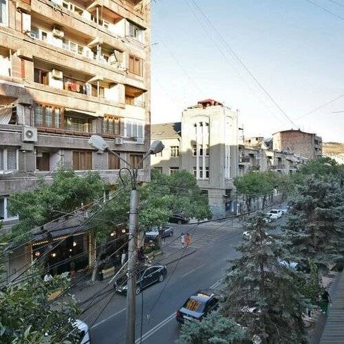 Апартаменты Rentinnyerevan Vardanants Street 4