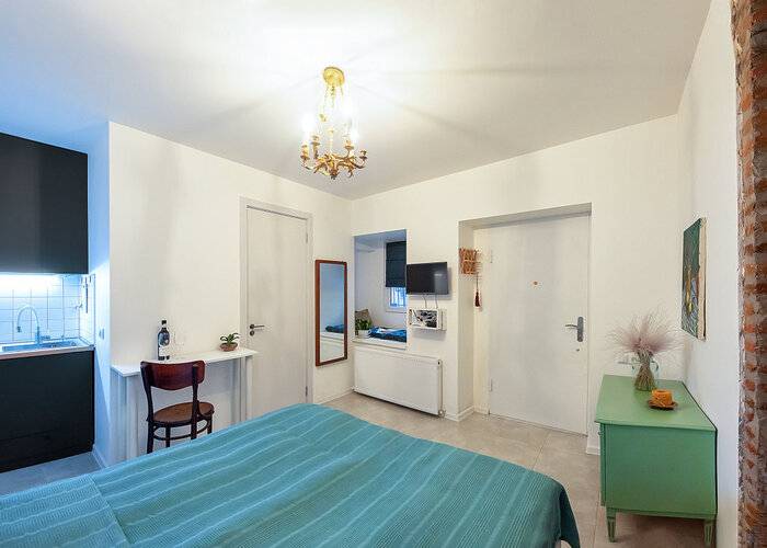 H&B Apartments Tabukashvili