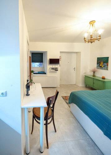 H&B Apartments Tabukashvili