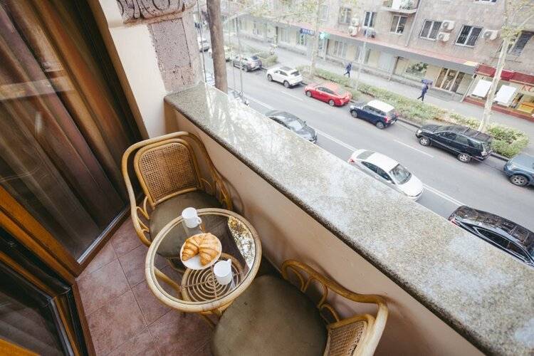 Апартаменты Studio/Republic Square/Spacious Terrace/Keygo 35