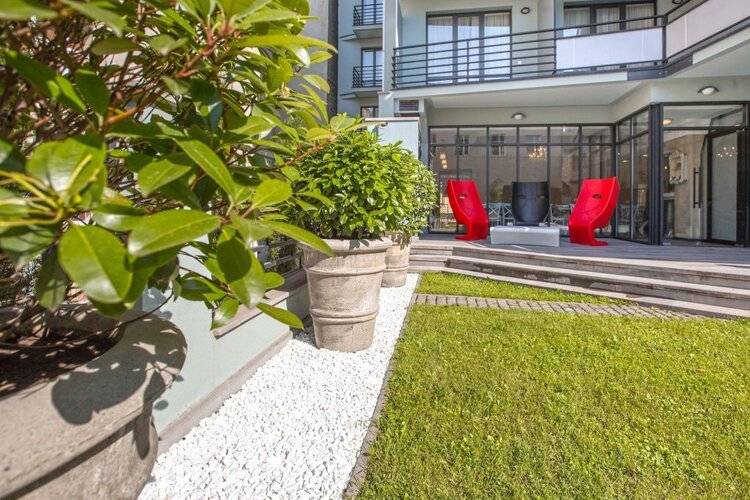 Sephia Hotel