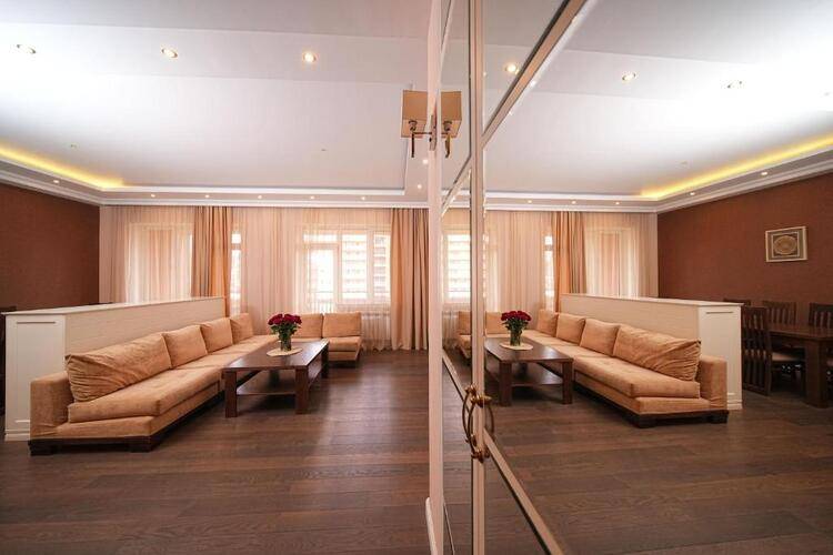 Sweet Home Apartments