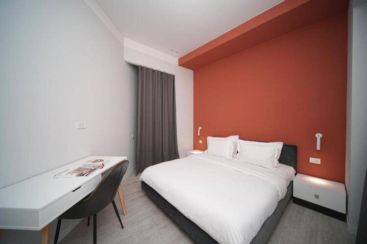 Sweet Home Apartments