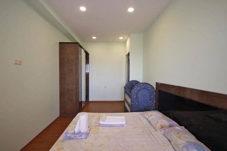 Apartments Rentinnyerevan Pavstos Buzand 13