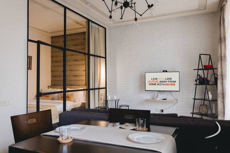 Апартаменты 1br: Urban Oasis/Balcony/Easy Check-In/Keygo 53