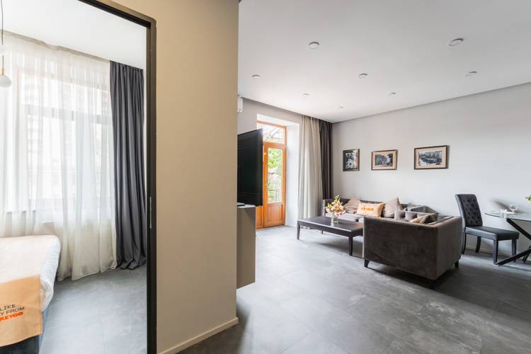 Апартаменты Designed 1br/Balcony To Saryan St/Self-Enrty/Keygo 29