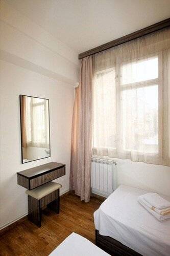 Апартаменты Rentinnyerevan Saryan 40 Street