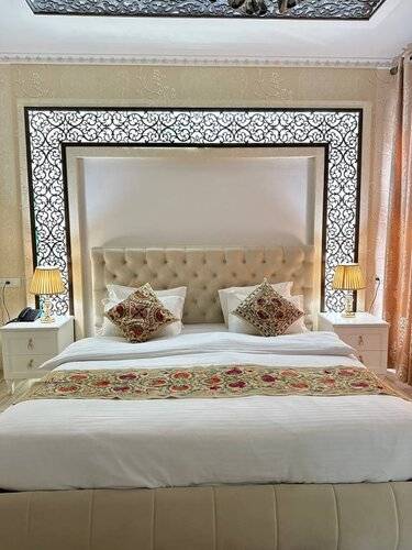 Grand Nodirbek Boutique Hotel