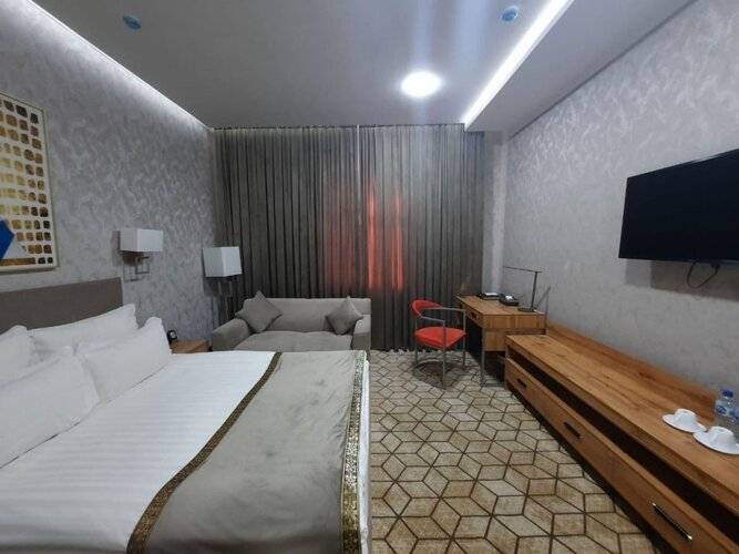 Zarafshan Grand Hotel