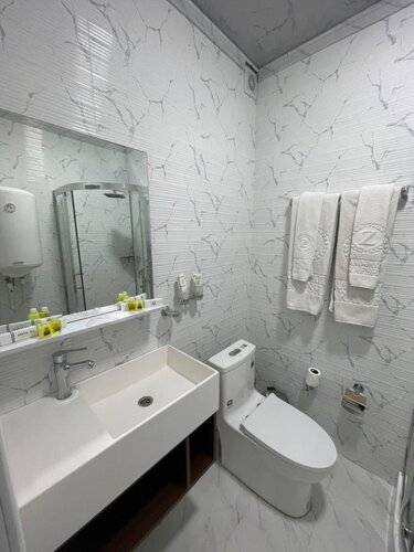 Zarafshan Grand Hotel