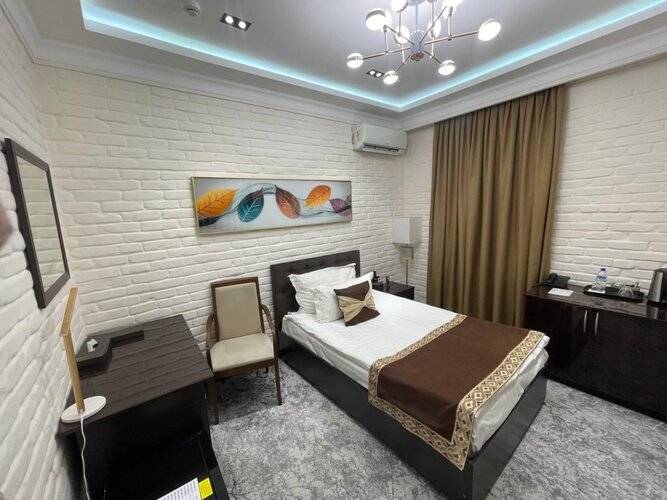 Zarafshan Grand Hotel