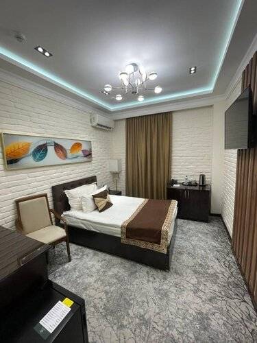 Zarafshan Grand Hotel
