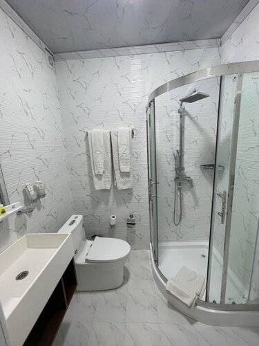 Zarafshan Grand Hotel