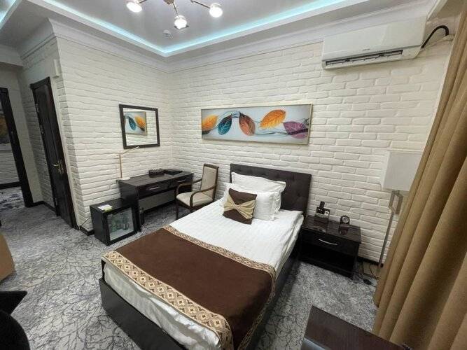 Zarafshan Grand Hotel