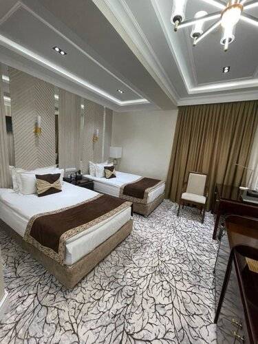 Zarafshan Grand Hotel