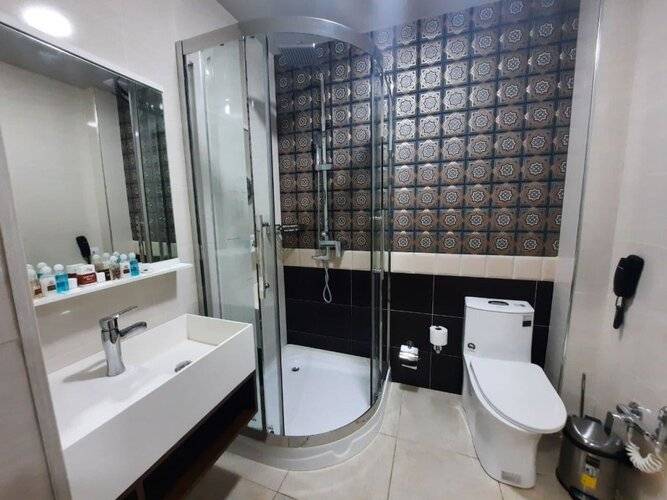 Zarafshan Grand Hotel