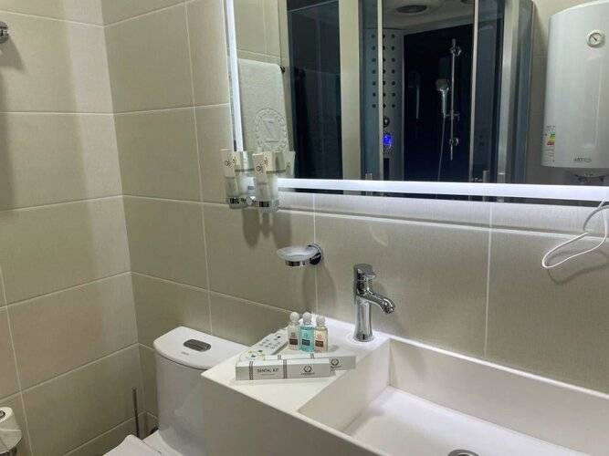 Zarafshan Grand Hotel