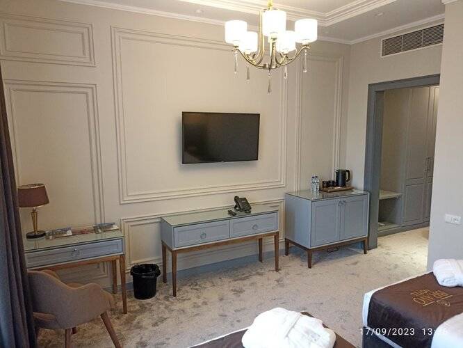 Bravo Hotel