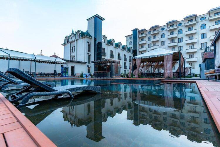Bravo Hotel