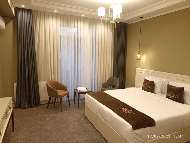 Bravo Hotel