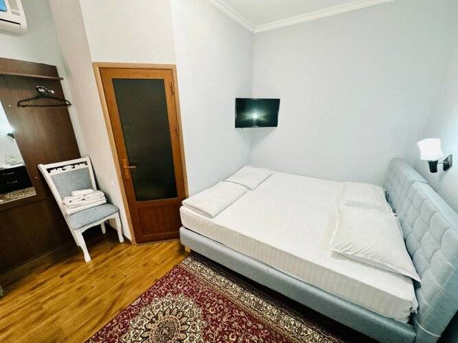 Samarkand Travel Hotel
