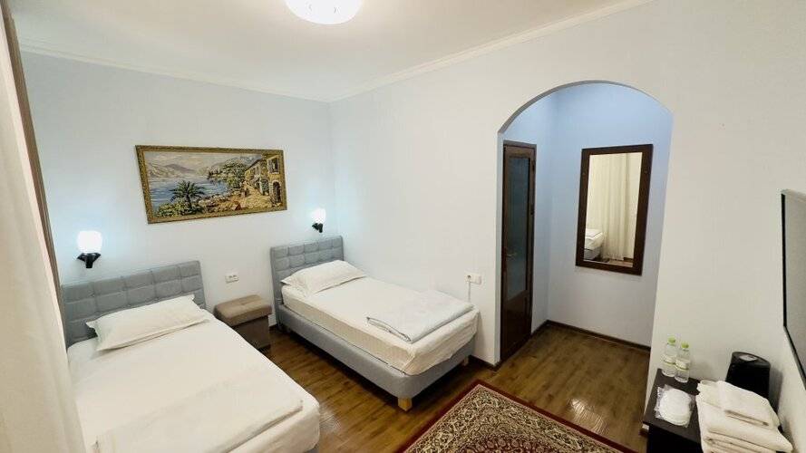 Samarkand Travel Hotel