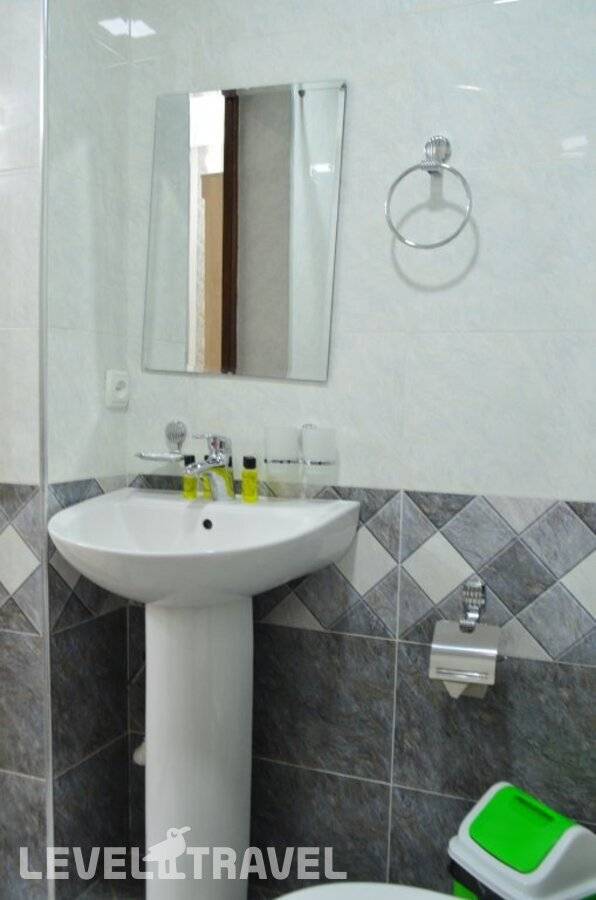 Изображение отеля 3