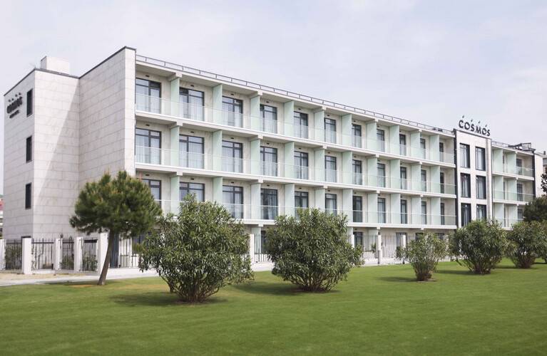 Cosmos Adler Hotel (Космос Адлер)