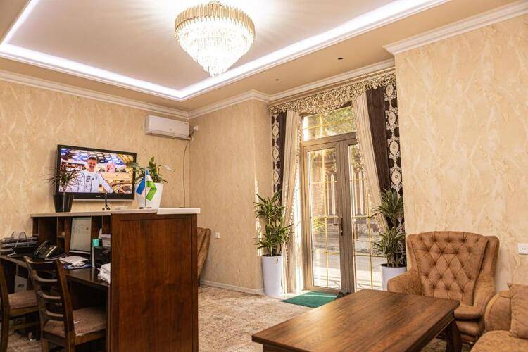 Ahmad Hotel
