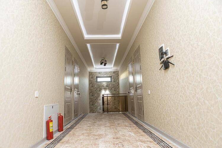 Ahmad Hotel